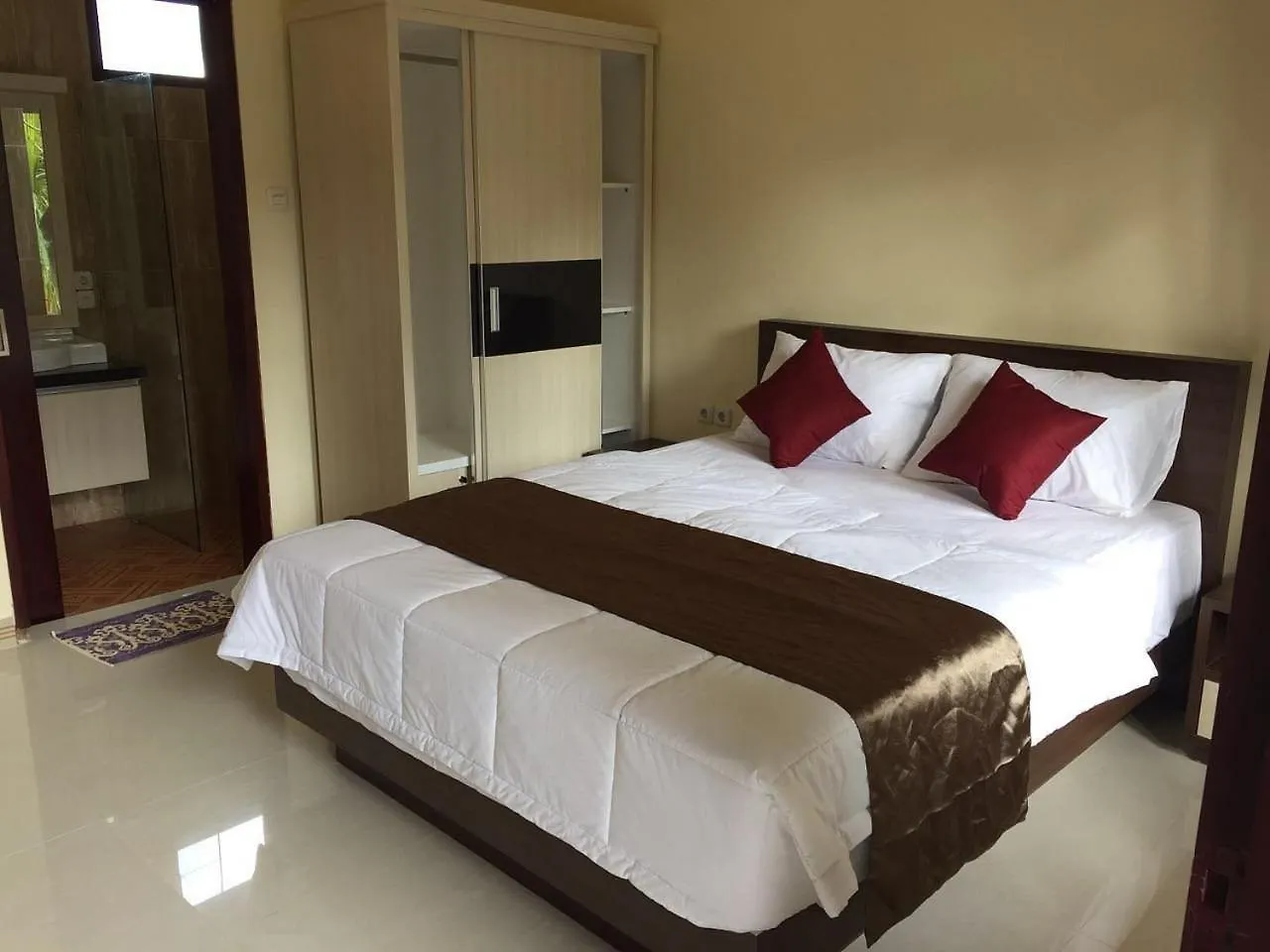 Pineapple House Hotel Ubud  0*, Ubud (Bali) Indonesia