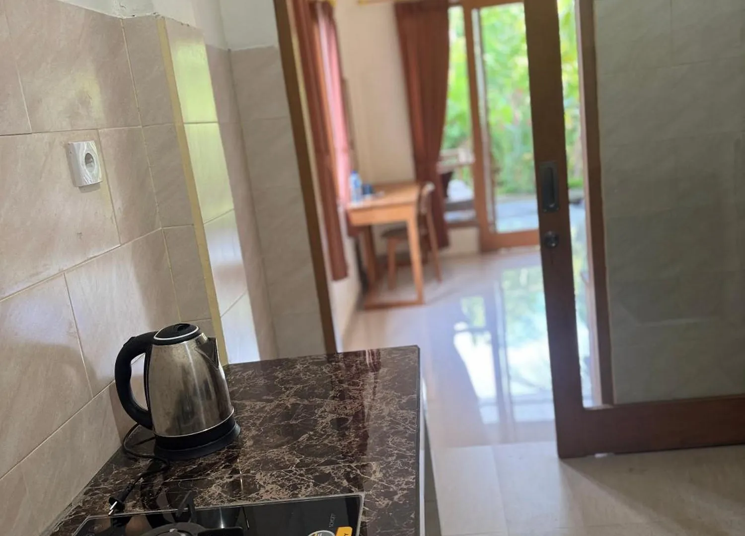 Pineapple House Hotel Ubud  0*, Ubud (Bali) Indonesia